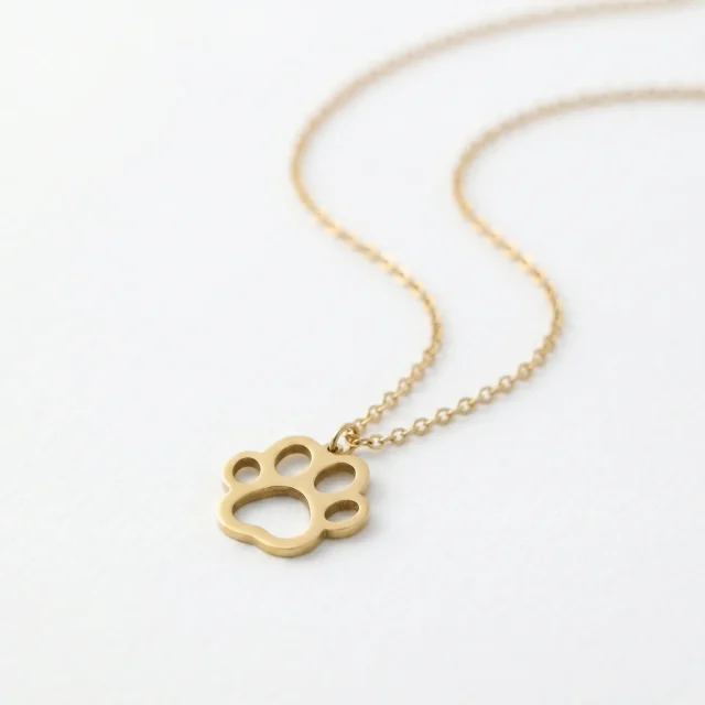 The Lyra Charm Necklace