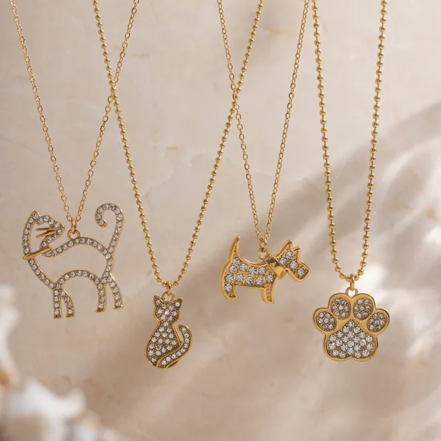 The Lyra Charm Necklace