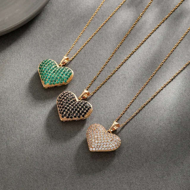 The Isla Heart Necklace